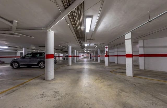 2 soveværelse Strandlejlighed til salg i Campoamor, Orihuela med swimmingpool garage - € 279.000 (Ref: 9432547)