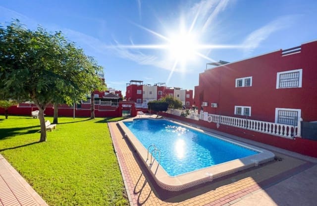 3 soveværelse Byhus til salg i Dream Hills, Orihuela med swimmingpool - € 215.000 (Ref: 9439939)