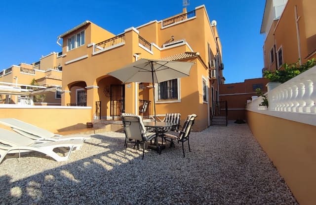 3 soveværelse Byhus til salg i Dream Hills, Orihuela med swimmingpool - € 215.000 (Ref: 9439939)