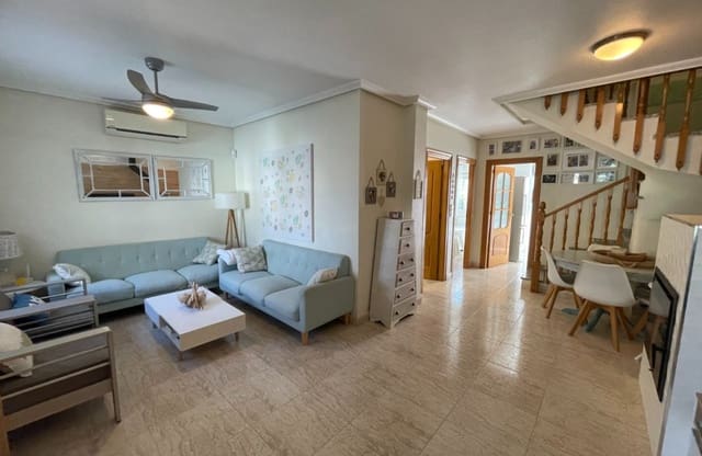 3 quarto Casa em Banda para venda em Torre de la Horadada, Pilar de la Horadada com piscina - 399 000 € (Ref: 9442835)