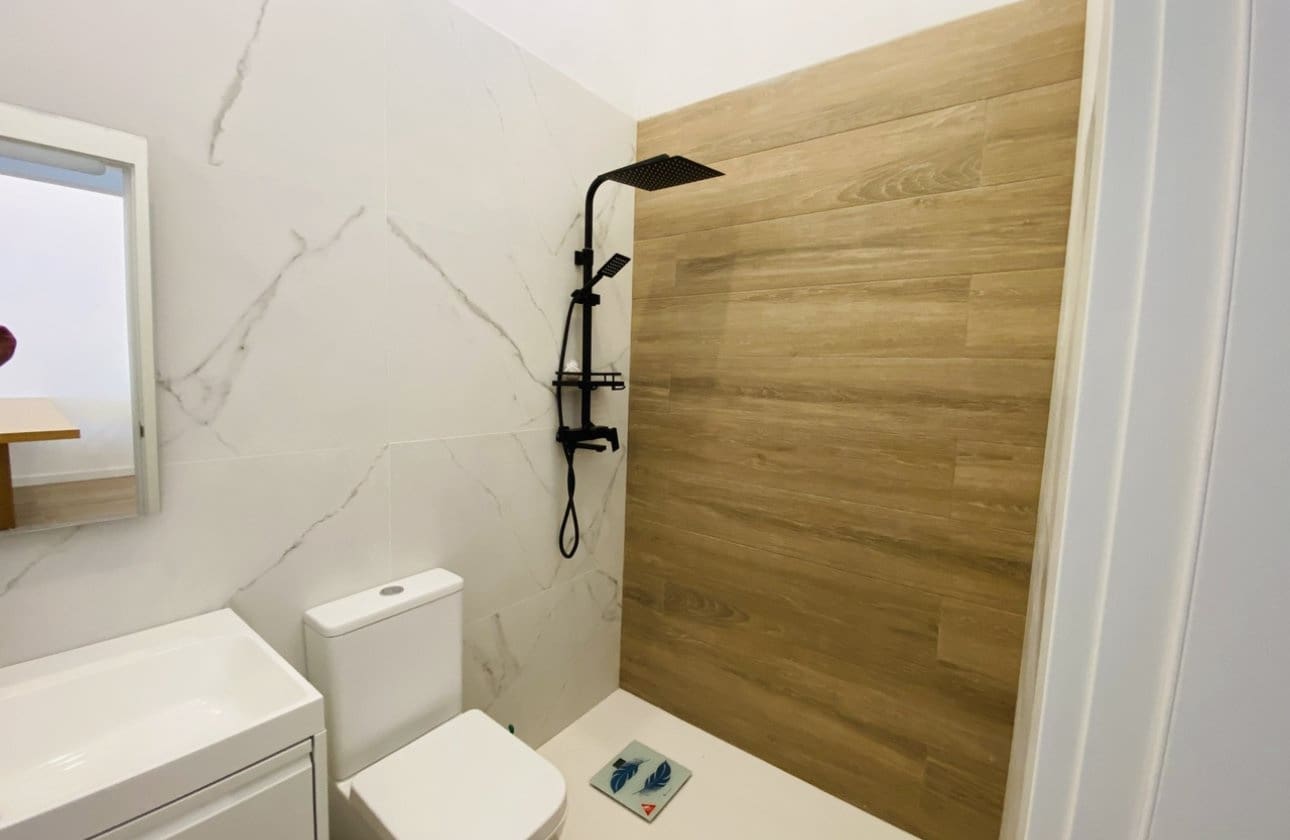 2 soveværelse Bungalow til salg i Playa Flamenca med garage - € 165.000 (Ref: 9442836)