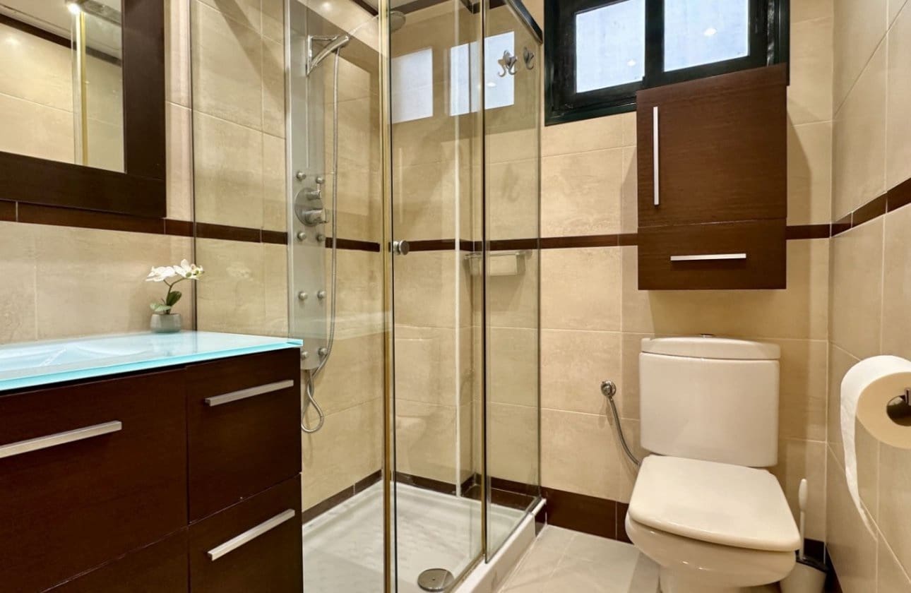 2 quarto Apartamento para venda em Guardamar del Segura com garagem - 319 000 € (Ref: 9442841)