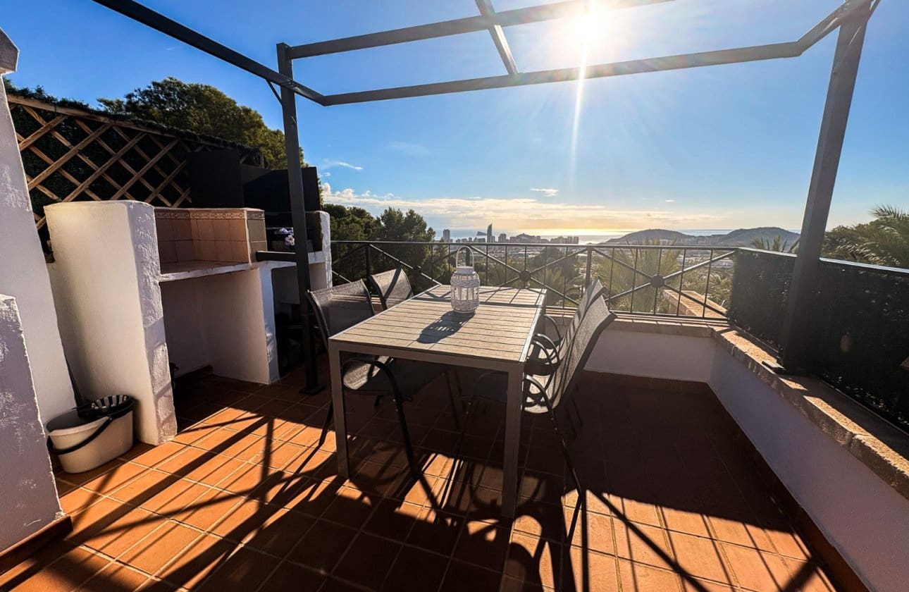 2 chambre Maison de Ville à vendre à Finestrat avec piscine garage - 367 000 € (Ref: 9444513)