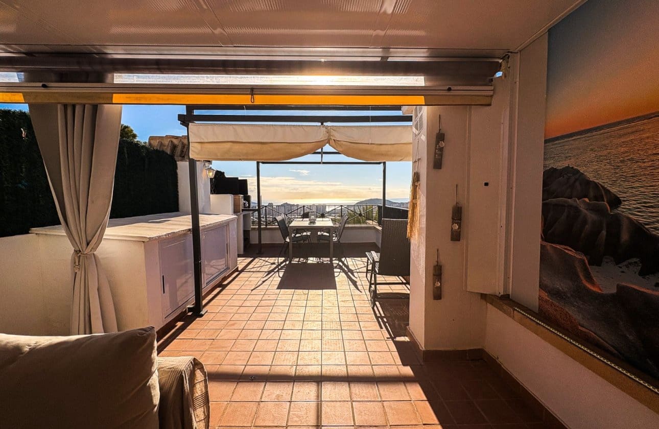 2 chambre Maison de Ville à vendre à Finestrat avec piscine garage - 367 000 € (Ref: 9444513)