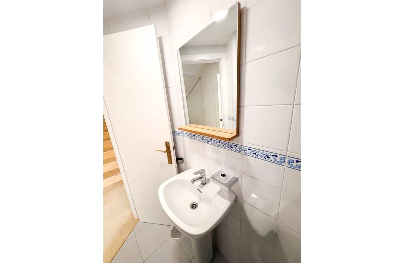 2 chambre Maison de Ville à vendre à Finestrat avec piscine garage - 367 000 € (Ref: 9444513)