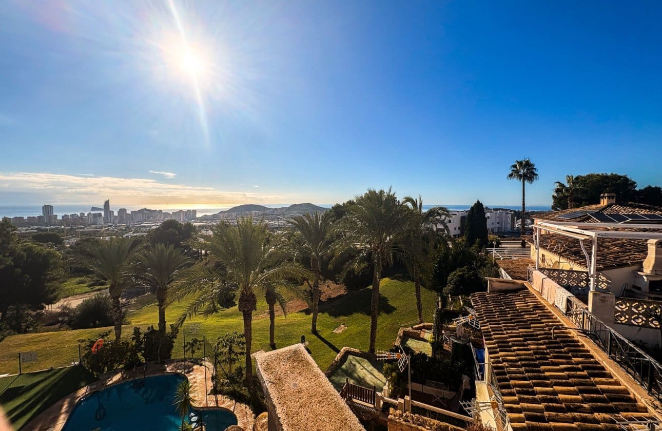 2 chambre Maison de Ville à vendre à Finestrat avec piscine garage - 367 000 € (Ref: 9444513)