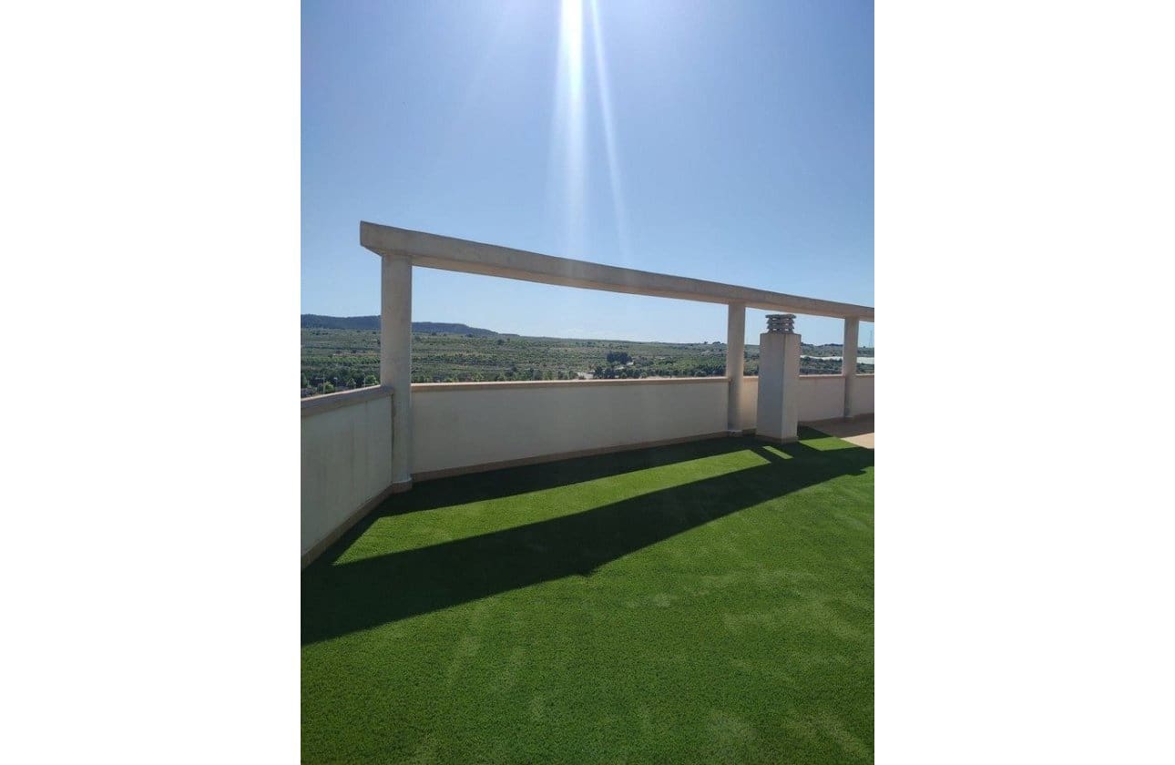 2 Zimmer Apartment zu verkaufen in San Miguel de Salinas mit Pool Garage - 165.000 € (Ref: 9444514)