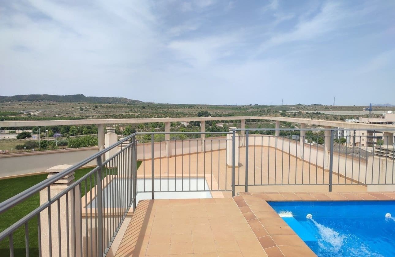 2 Zimmer Apartment zu verkaufen in San Miguel de Salinas mit Pool Garage - 165.000 € (Ref: 9444514)