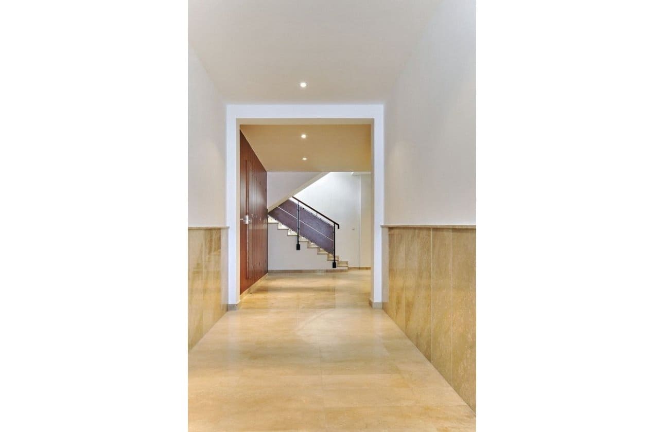 2 Zimmer Apartment zu verkaufen in San Miguel de Salinas mit Pool Garage - 165.000 € (Ref: 9444514)