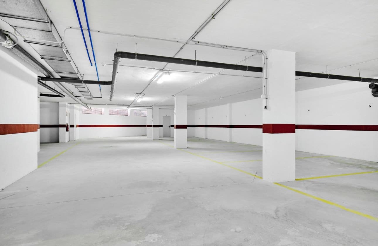 2 Zimmer Apartment zu verkaufen in San Miguel de Salinas mit Pool Garage - 165.000 € (Ref: 9444514)