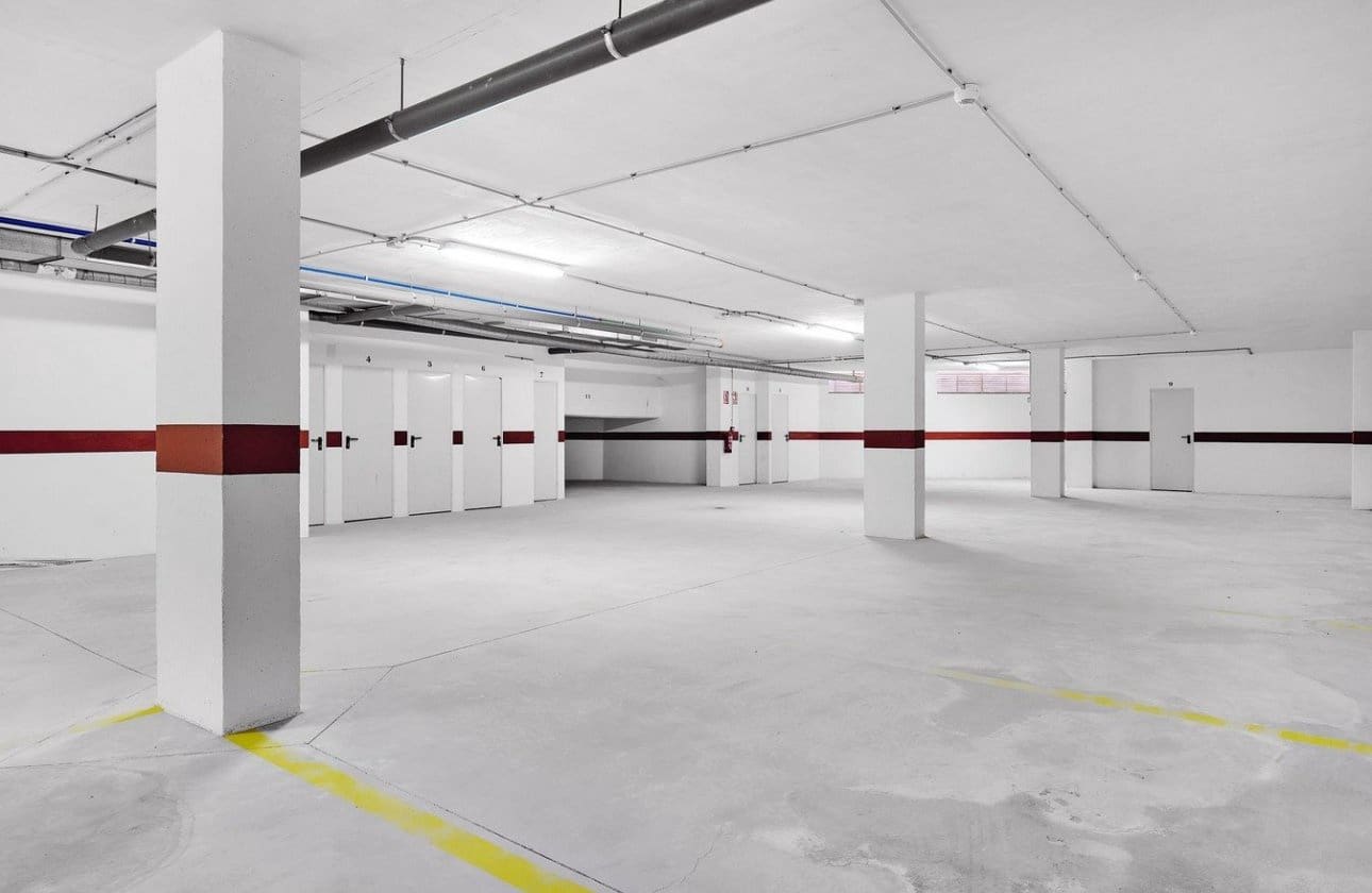 2 Zimmer Apartment zu verkaufen in San Miguel de Salinas mit Pool Garage - 165.000 € (Ref: 9444514)