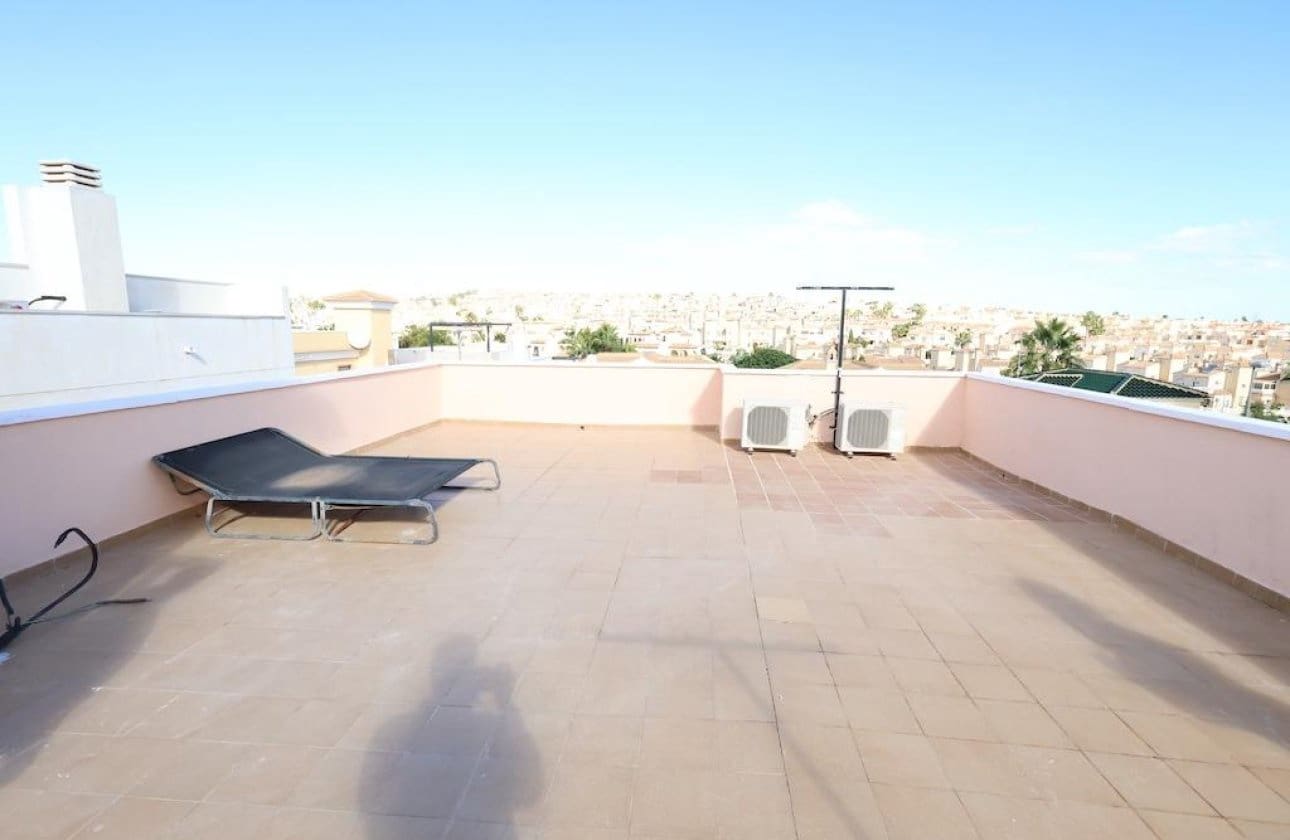 4 Zimmer Villa zu verkaufen in Orihuela Costa - 284.900 € (Ref: 9446911)