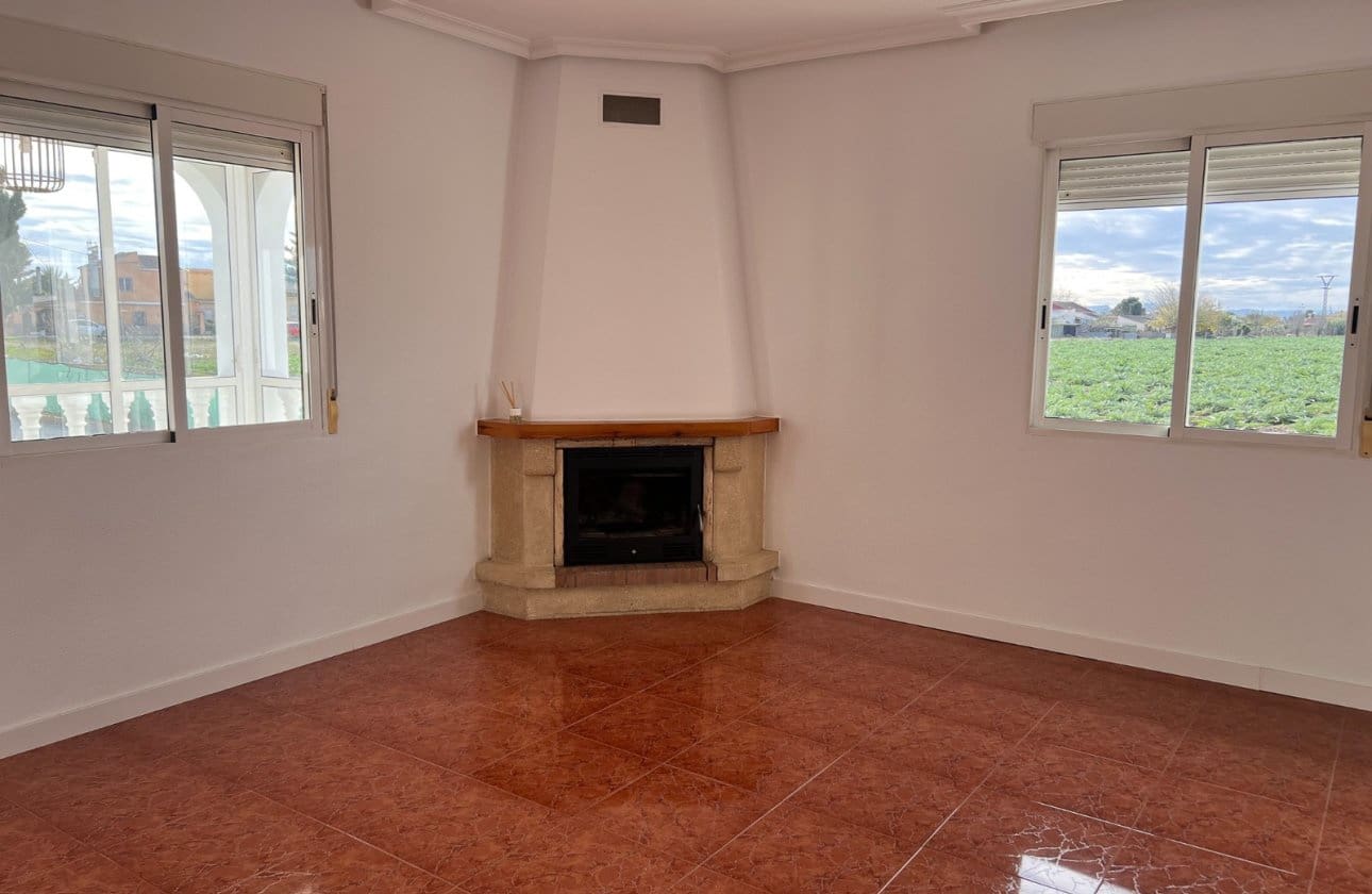 4 bedroom Villa for sale in Dolores with pool garage - € 560,000 (Ref: 9485364)