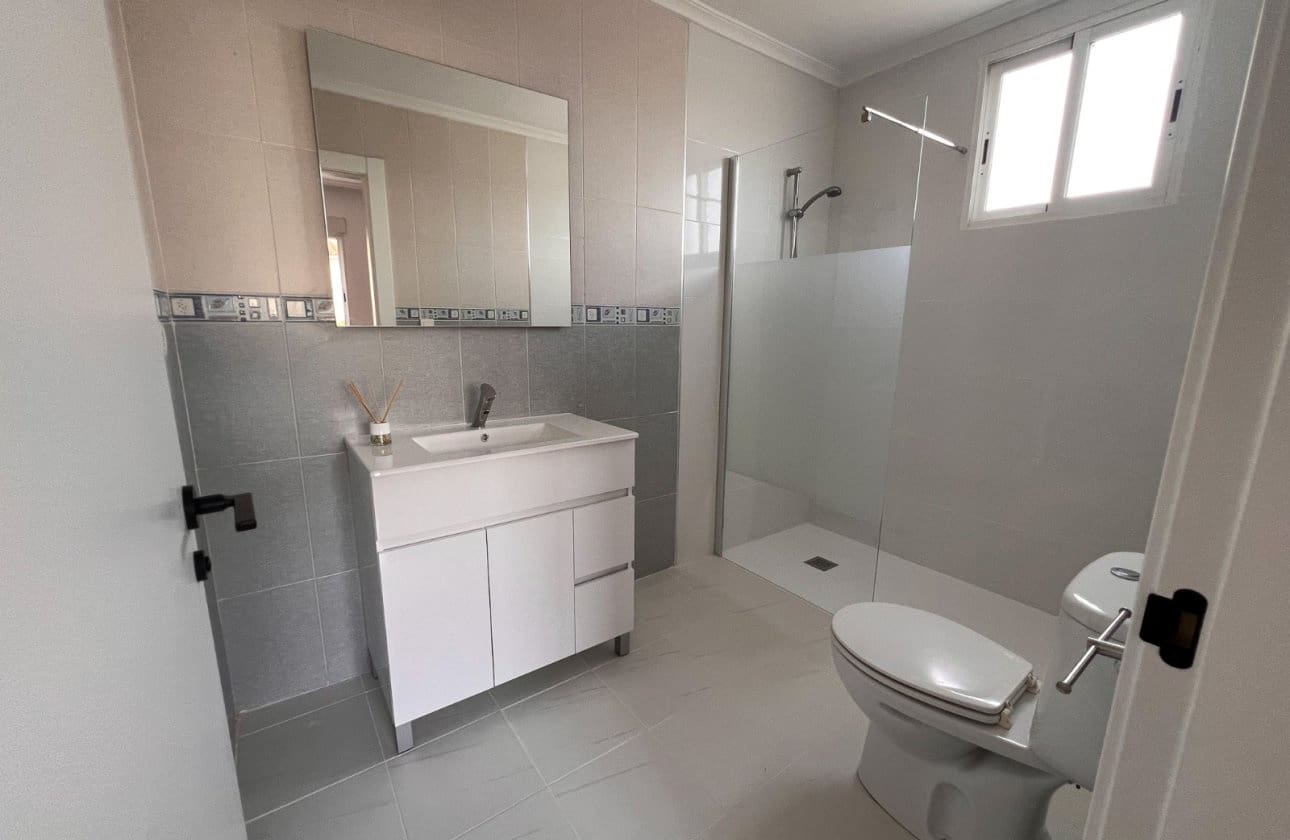 4 bedroom Villa for sale in Dolores with pool garage - € 560,000 (Ref: 9485364)