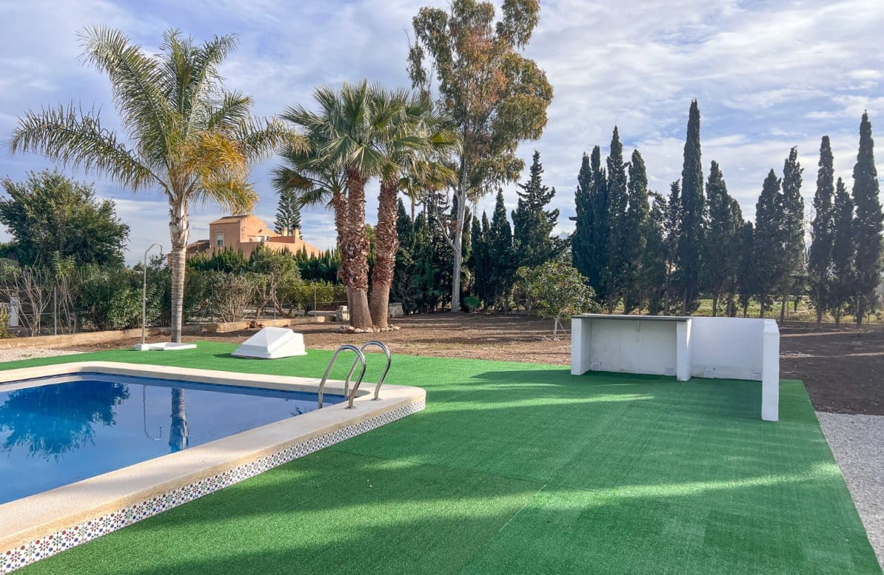 4 bedroom Villa for sale in Dolores with pool garage - € 560,000 (Ref: 9485364)