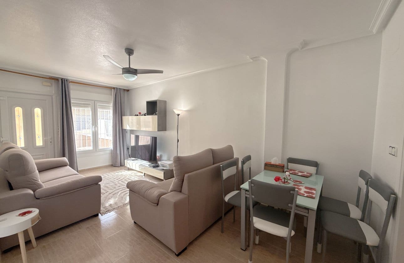 3 bedroom Townhouse for sale in Cabo Roig with pool - € 219,950 (Ref: 9494367)