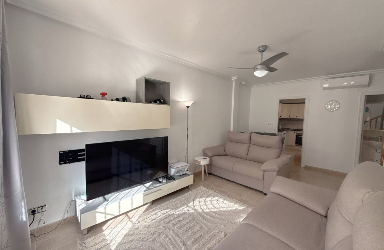 3 bedroom Townhouse for sale in Cabo Roig with pool - € 219,950 (Ref: 9494367)