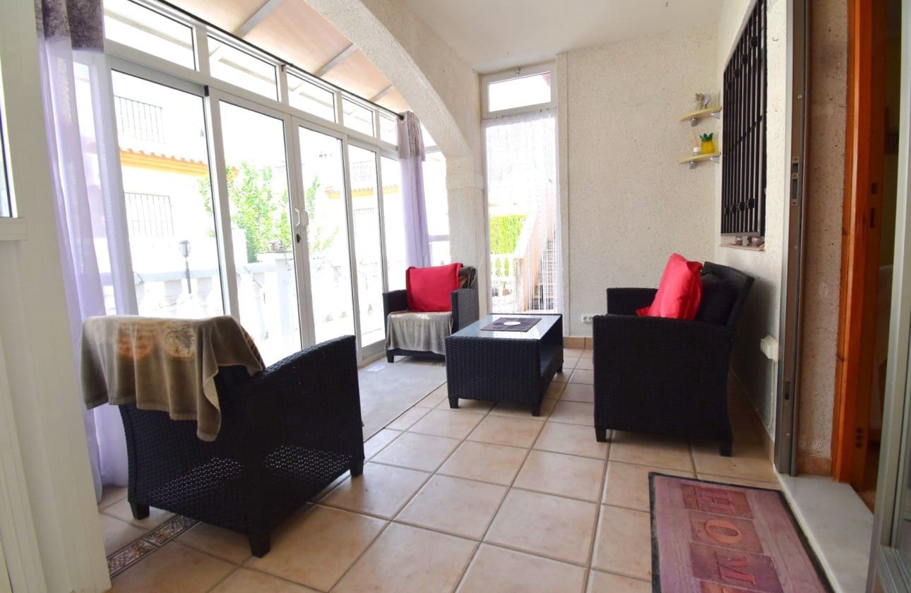 2 slaapkamer Huis te koop in Playa Flamenca met zwembad - € 175.000 (Ref: 9494368)