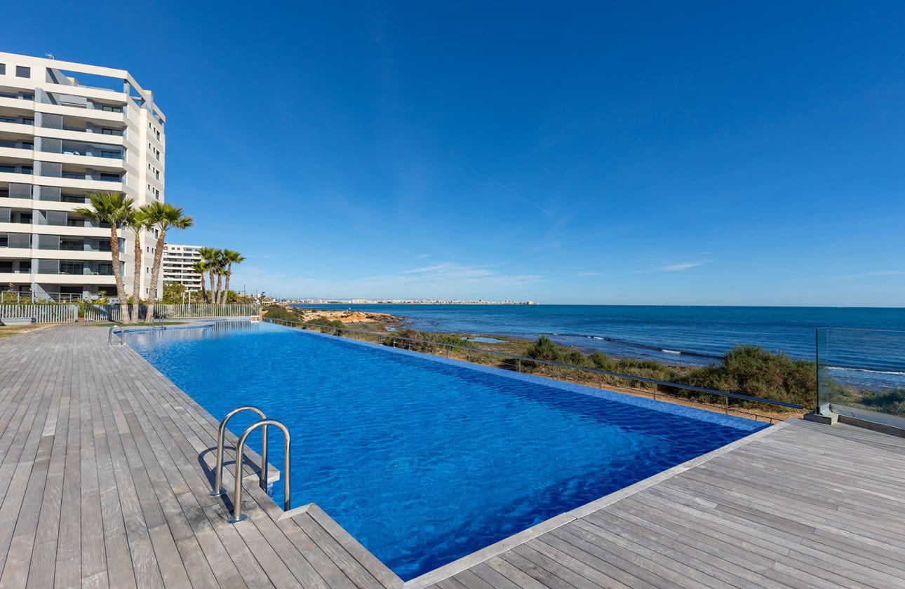 2 bedroom Apartment for sale in Punta Prima - € 765,000 (Ref: 9497186)