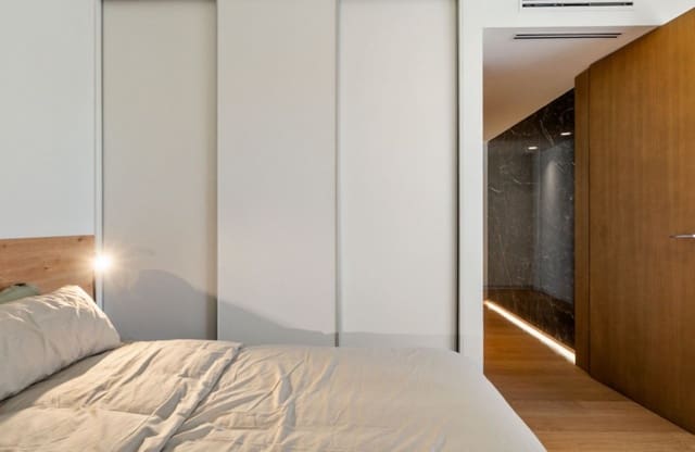 2 makuuhuone Kattohuoneisto myytävänä paikassa Centro - Muelle Pesquero, Torrevieja - 349 000 € (Ref: 9497187)