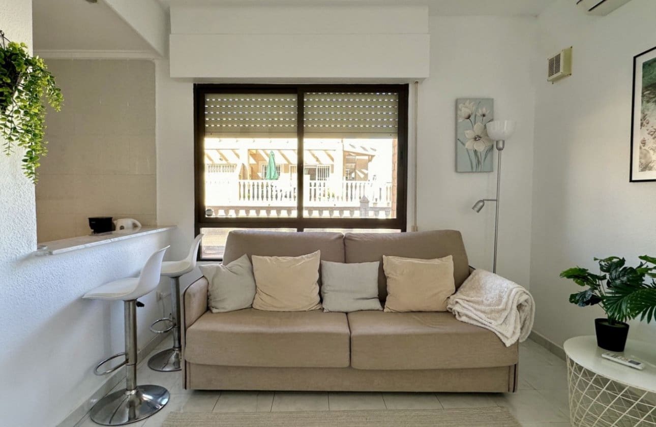 1 slaapkamer Appartement te koop in Torrevieja - € 145.000 (Ref: 9497188)