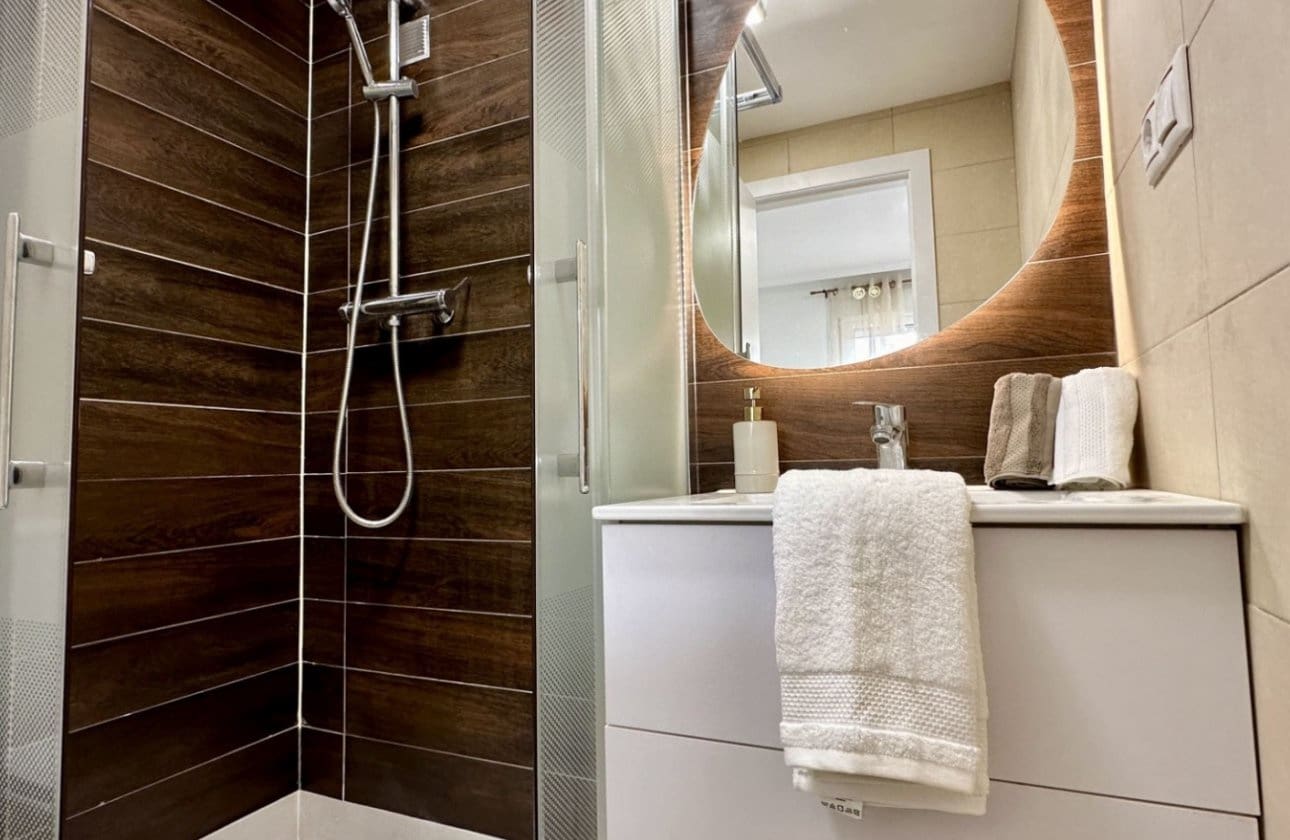 3 Zimmer Apartment zu verkaufen in Torrevieja - 220.000 € (Ref: 9497189)