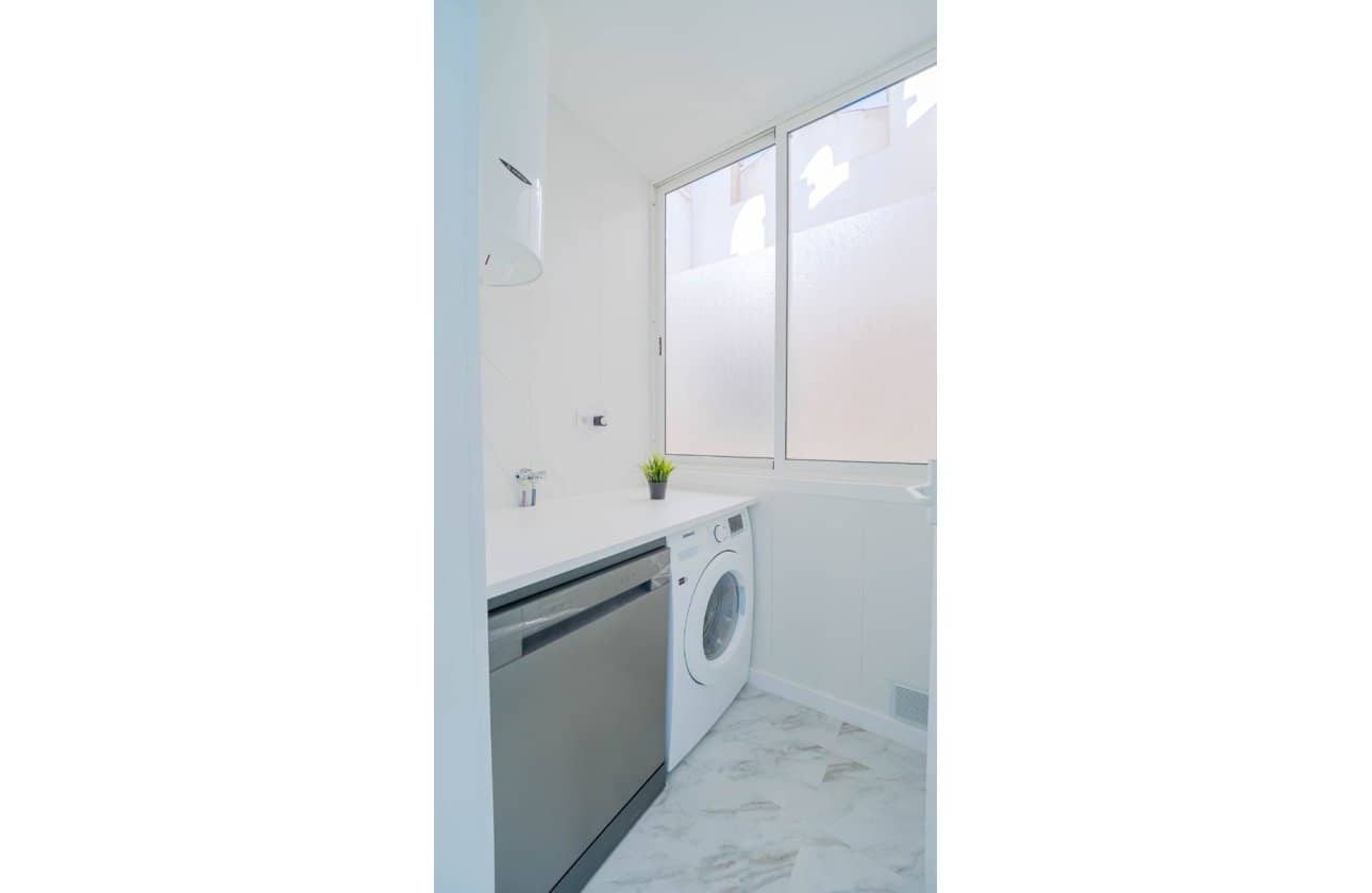 1 bedroom Townhouse for sale in Playa Flamenca with pool - € 170,000 (Ref: 9499781)