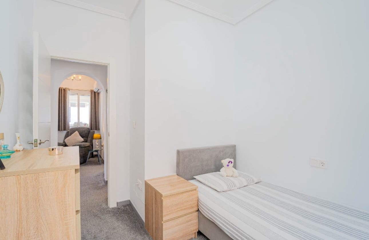 2 soverom Villa til salgs i Los Altos med svømmebasseng - € 264 900 (Ref: 9503847)