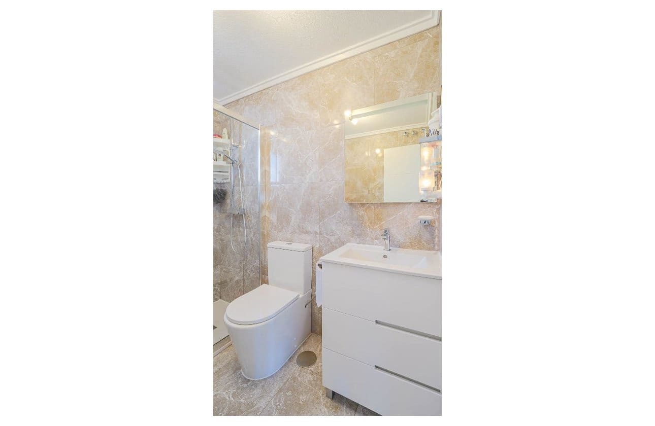 2 soverom Villa til salgs i Los Altos med svømmebasseng - € 264 900 (Ref: 9503847)