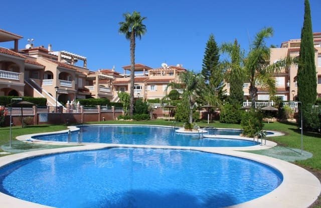 2 chambre Penthouse à vendre à Playa Flamenca, Orihuela avec piscine - 227 000 € (Ref: 9503848)