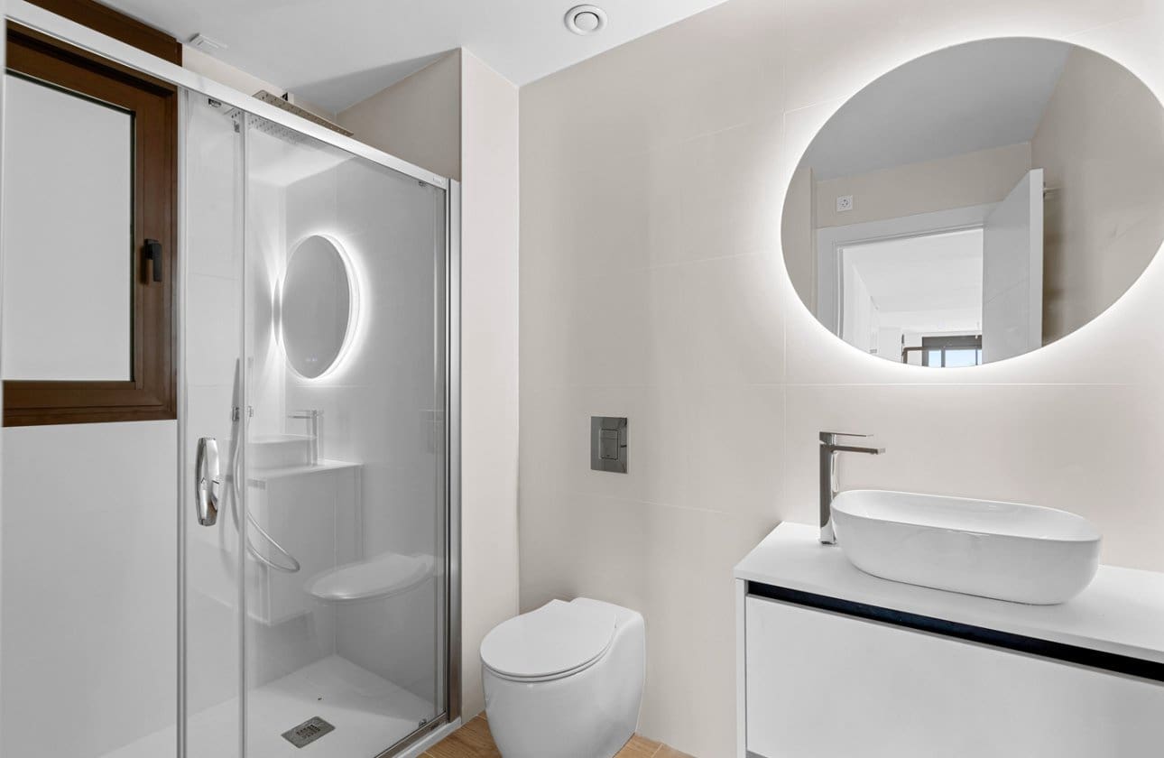 2 chambre Penthouse à vendre à Villamartin avec piscine - 339 900 € (Ref: 9503849)