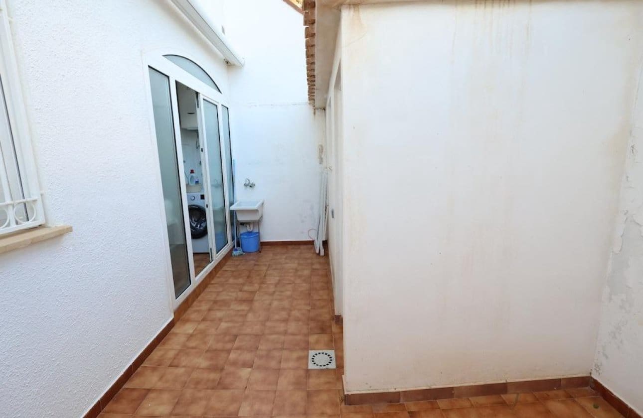 2 slaapkamer Huis te koop in Campoamor met zwembad - € 300.000 (Ref: 9510139)