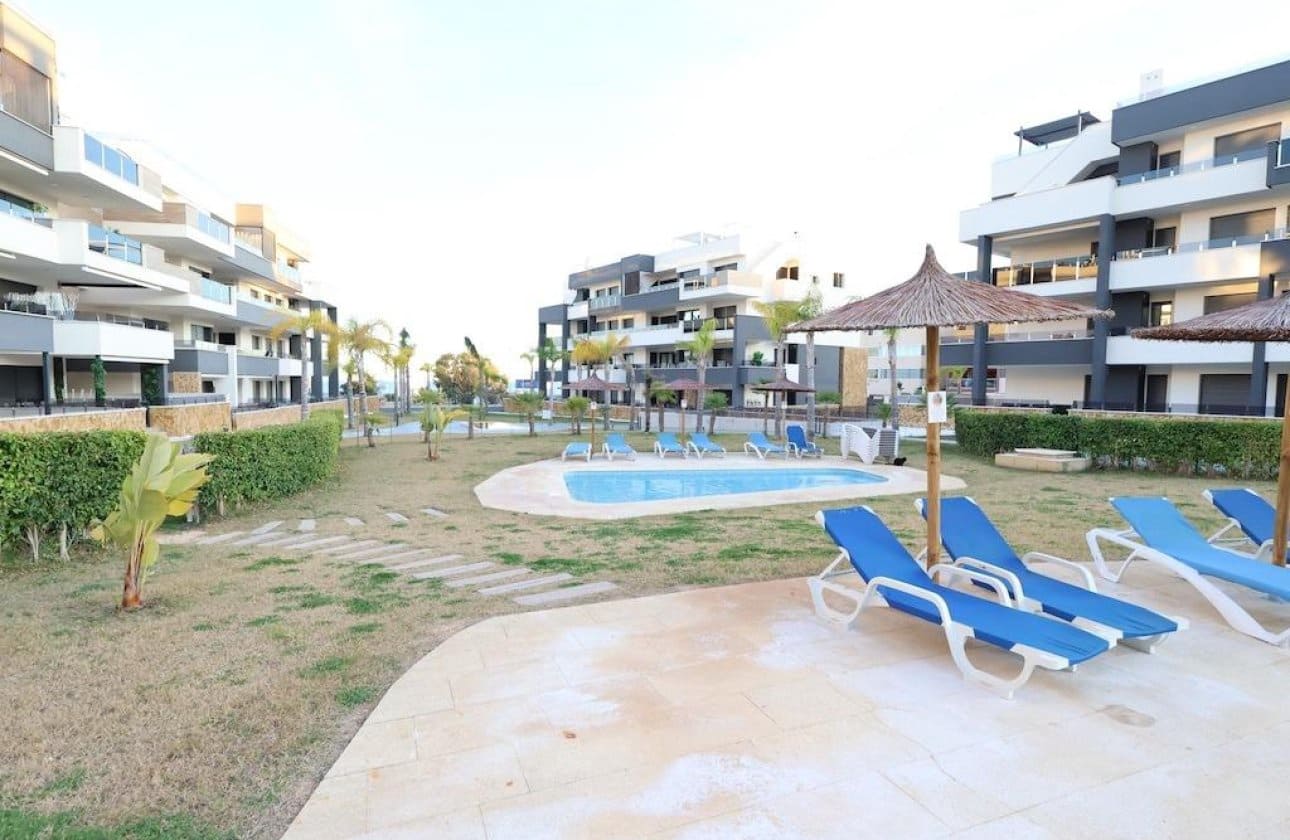 2 quarto Apartamento para venda em Orihuela Costa com piscina garagem - 368 000 € (Ref: 9510141)