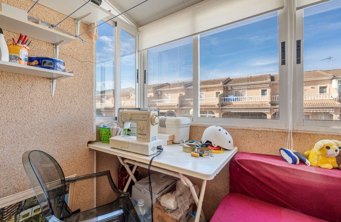 2 bedroom Townhouse for sale in Ciudad Quesada with pool - € 189,000 (Ref: 9536284)