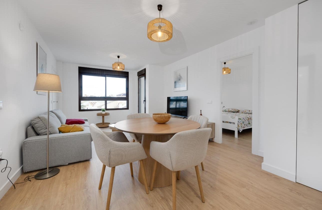 2 sovrum Takvåning till salu i Orihuela Costa med pool - 339 900 € (Ref: 9540903)