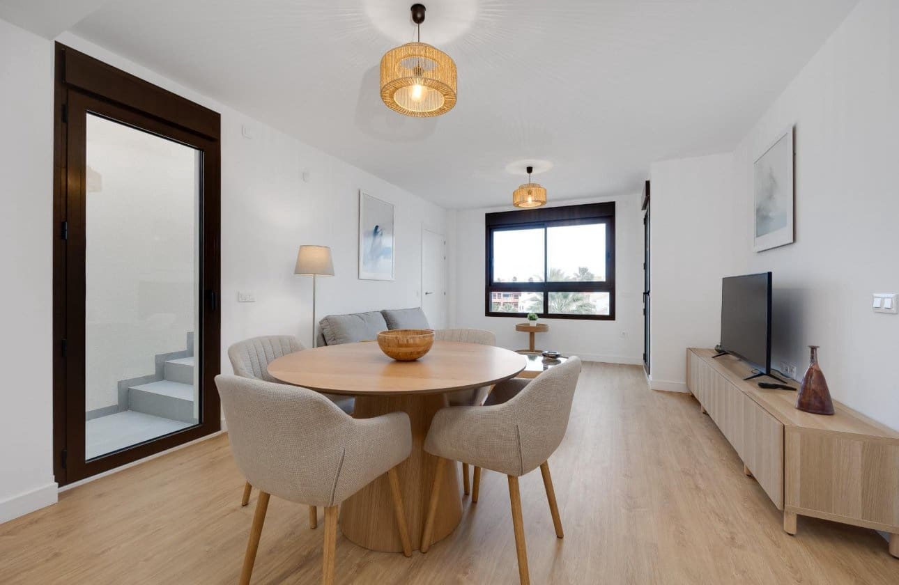 2 sovrum Takvåning till salu i Orihuela Costa med pool - 339 900 € (Ref: 9540903)