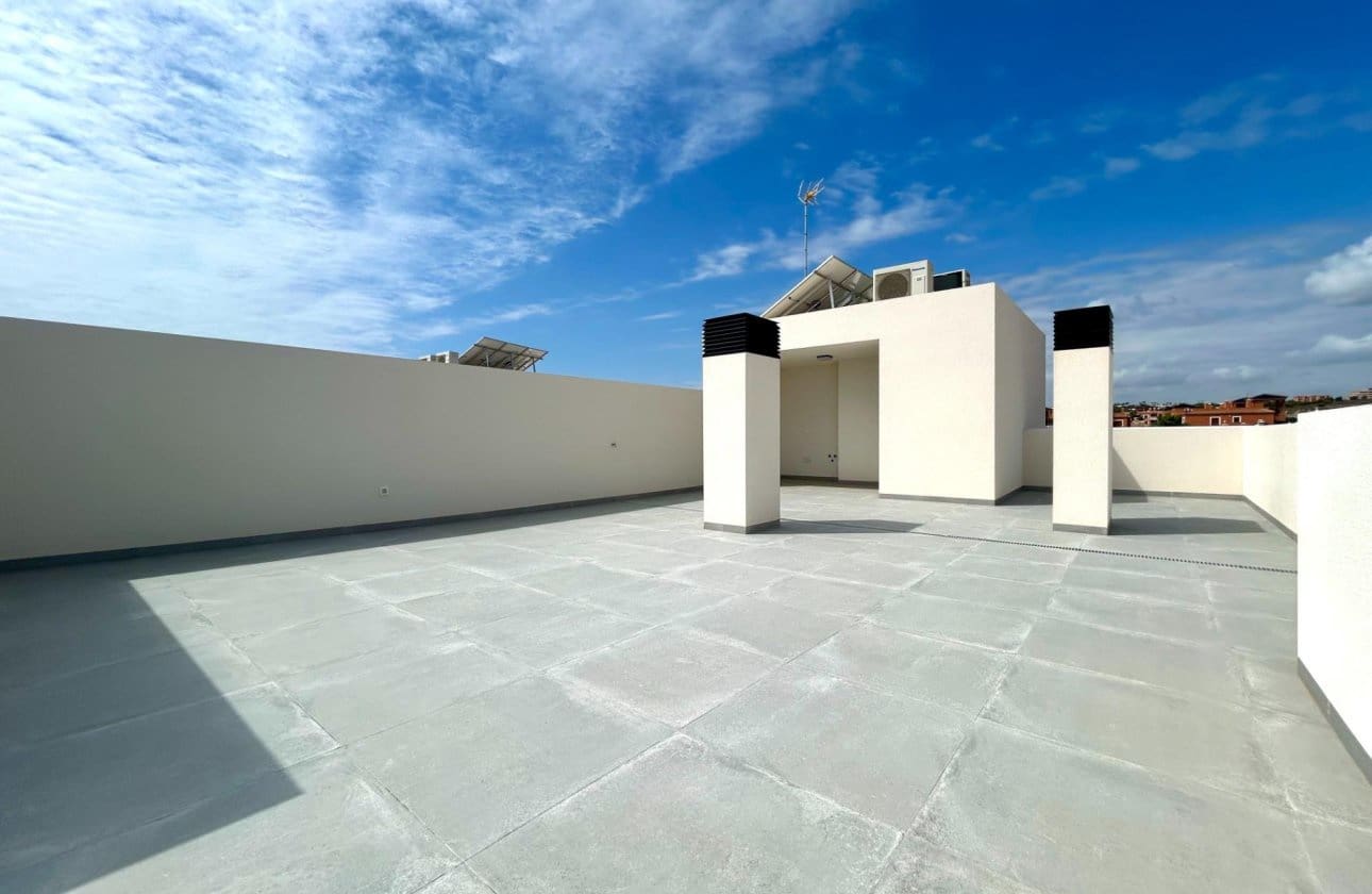 2 sovrum Takvåning till salu i Orihuela Costa med pool - 339 900 € (Ref: 9540903)