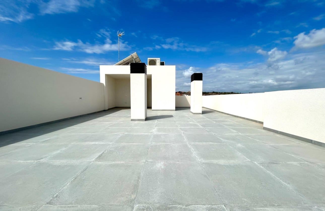 2 sovrum Takvåning till salu i Orihuela Costa med pool - 339 900 € (Ref: 9540903)