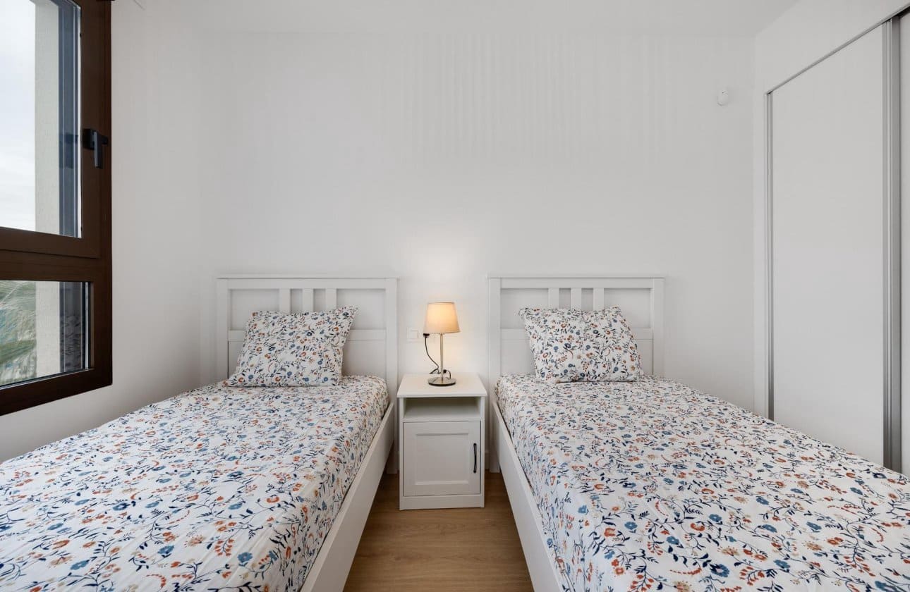 2 sovrum Takvåning till salu i Orihuela Costa med pool - 339 900 € (Ref: 9540903)