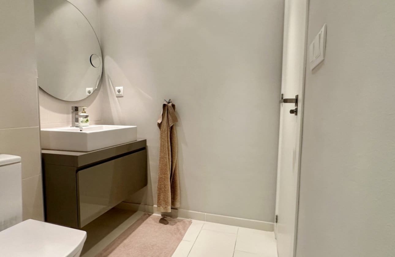 2 soverom Leilighet til salgs i Villamartin med svømmebasseng garasje - € 255 000 (Ref: 9540904)