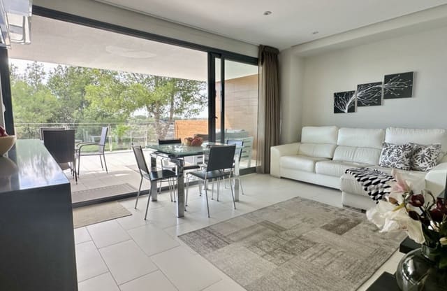 2 soverom Leilighet til salgs i Villamartin, Orihuela med svømmebasseng garasje - € 255 000 (Ref: 9540904)