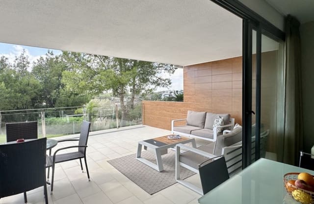 2 soverom Leilighet til salgs i Villamartin, Orihuela med svømmebasseng garasje - € 255 000 (Ref: 9540904)