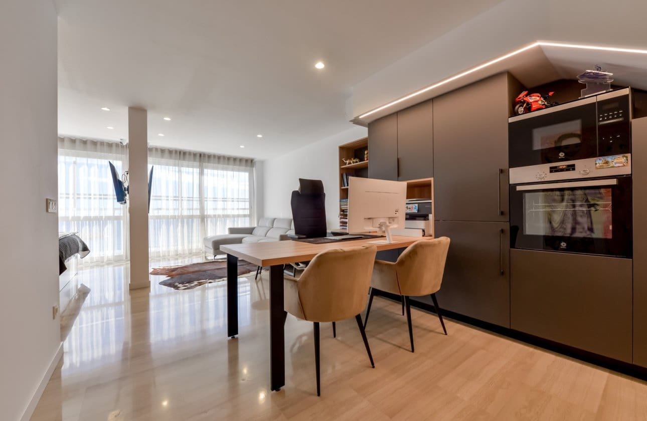 4 bedroom Penthouse for sale in Altea with pool - € 680,000 (Ref: 9551066)