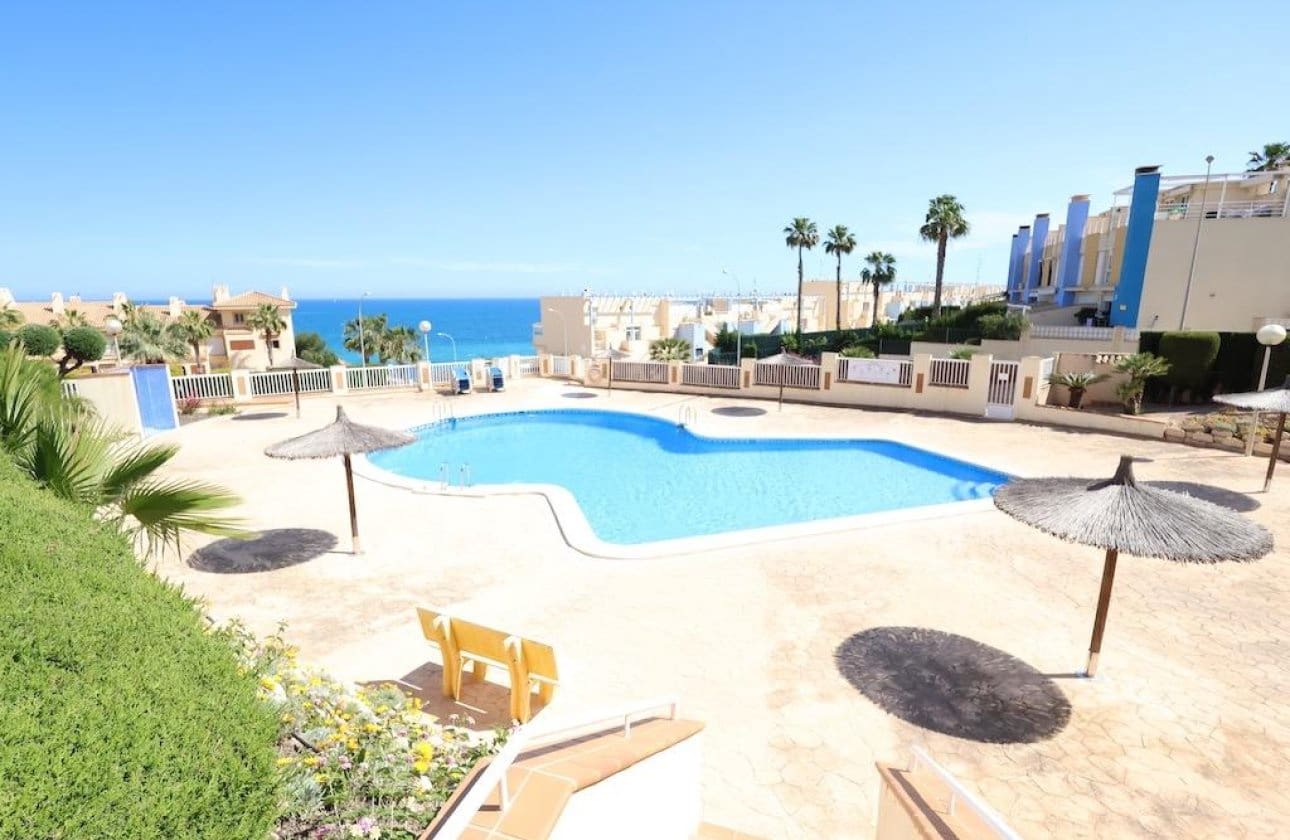 2 camera da letto Appartamento sulla Spiaggia in vendita in Campoamor con piscina - 295.000 € (Rif: 9551068)