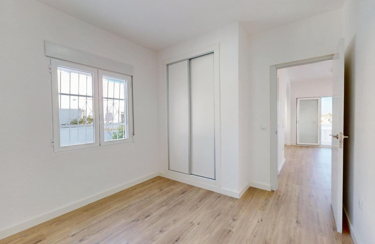 2 soveværelse Bungalow til salg i Blue Lagoon - € 199.000 (Ref: 9564956)