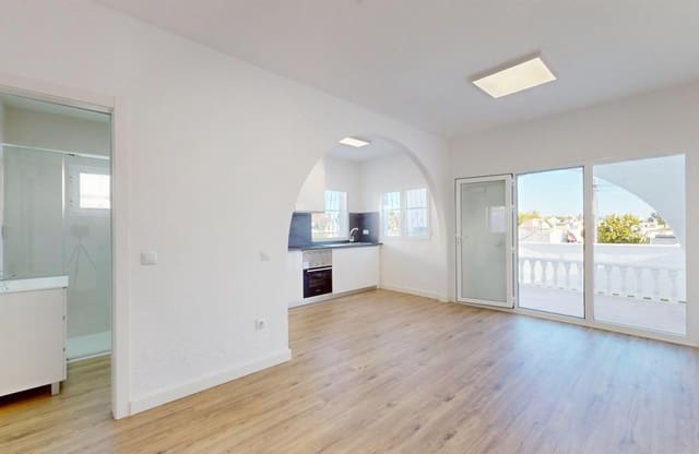 2 soverom Bungalow til salgs i Blue Lagoon - € 199 000 (Ref: 9564956)