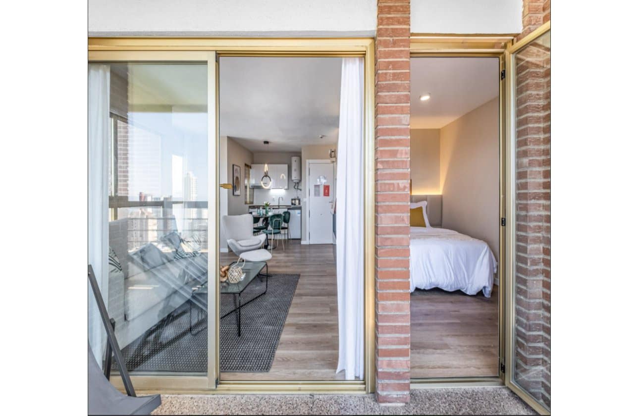 1 soveværelse Strandlejlighed til salg i Benidorm med swimmingpool - € 199.000 (Ref: 9569101)