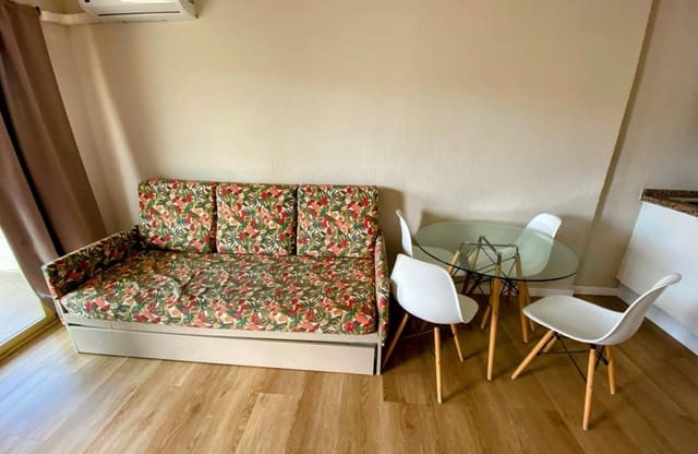 1 soverom Strandleiligheter til salgs i Rincón Bajo, Benidorm med svømmebasseng - € 199 000 (Ref: 9569101)