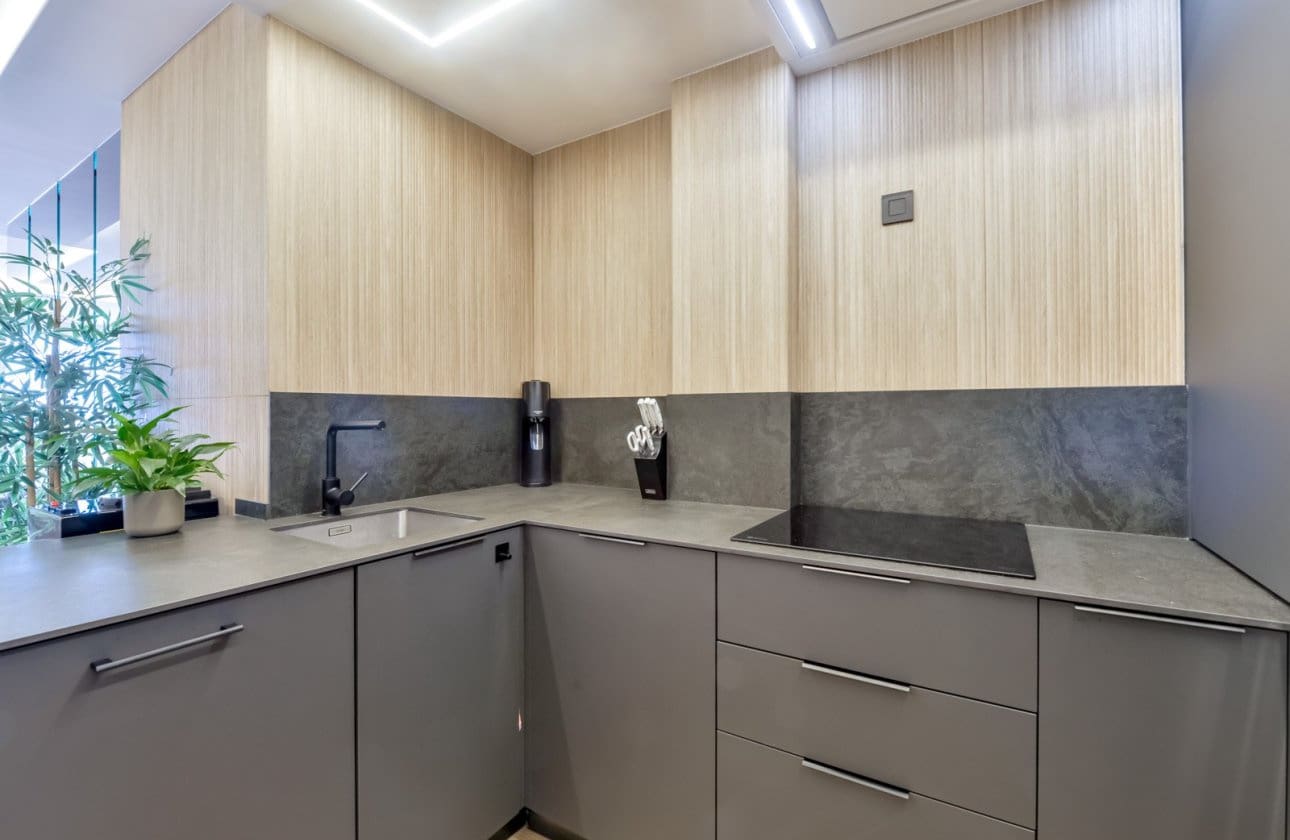 4 soveværelse Strandlejlighed til salg i Altea med swimmingpool - € 680.000 (Ref: 9569102)