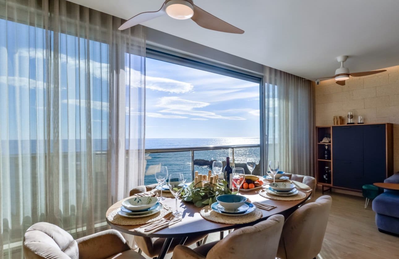 4 soveværelse Strandlejlighed til salg i Altea med swimmingpool - € 680.000 (Ref: 9569102)